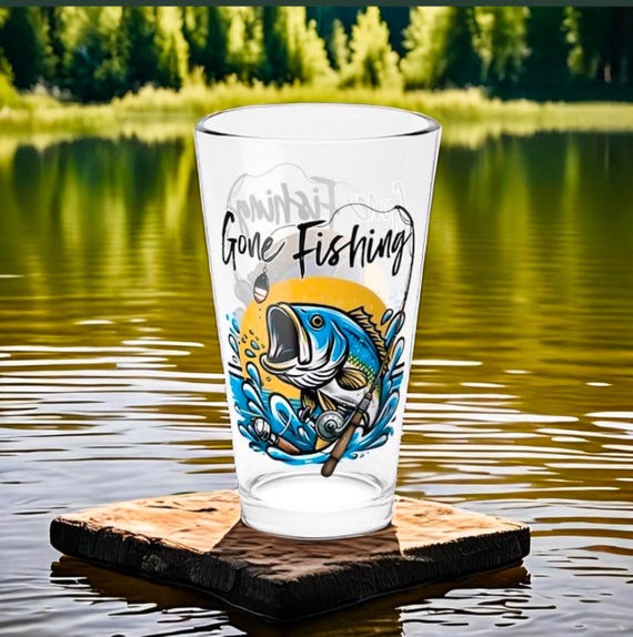 Gone Fishing Mixing Glass - 16oz Fishing Glassware, Perfect Gift for Fishing Lovers & Dads, Relaxing Decor for Fishermen