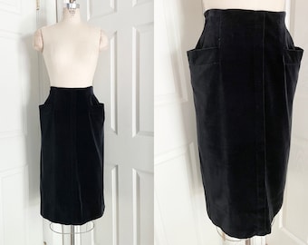 1940s 50s Black Velvet Pencil Skirt With Flared Hip Pockets