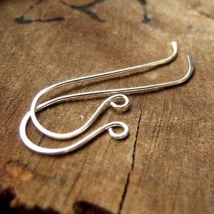 Lange sterlingzilveren oorhaakjes 20 gauge ambachtelijke oorhaakjes oorbellen elegante Franse haakstijl oorbellen bevindingen 1,5 inch gehamerde oorhaakjes