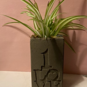 Concrete planter, zen planting, Bob Marley, one love, miniplanter, reggae lover, Jamaica