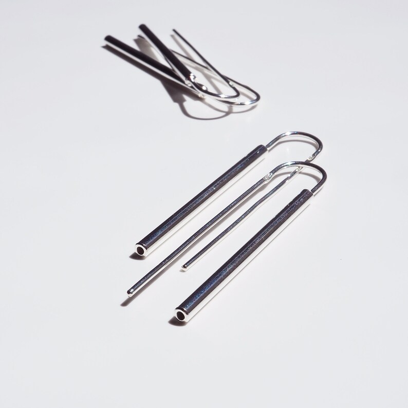 Pendientes minimalistas de tubo de plata de ley: Joyería colgante geométrica imagen 5