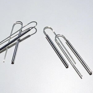 Pendientes minimalistas de tubo de plata de ley: Joyería colgante geométrica imagen 9