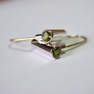 Silver Solid Gold Tube Cylinder Peridot Earrings image 4