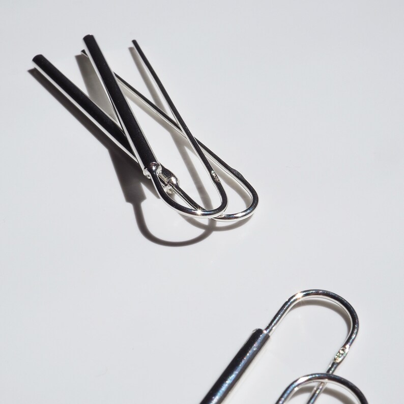 Pendientes minimalistas de tubo de plata de ley: Joyería colgante geométrica imagen 4