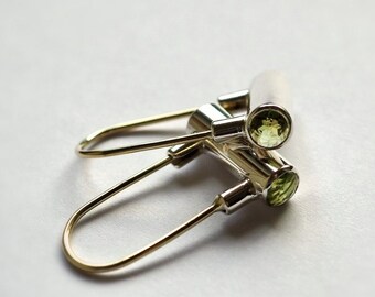 Silver Solid Gold Tube Cylinder Peridot Earrings
