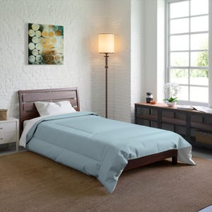 Sky Blue Comforter - Lightweight Cozy Bedding in 4 Sizes - Twin to King