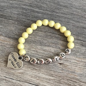 Flower girl bracelet, flower girl, jewelry, flower girl gift, flower girl gift ideas , flower girl wedding, pearl bracelet, flower girl