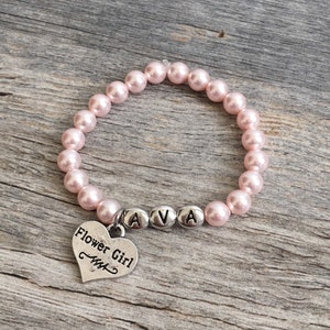 Personalized flower girl bracelet ,children&#39;s personalized pearl bracelet, flower girl gift , flower girl jewelry, wedding jewelry for kids