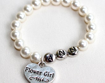 Personalized flower girl bracelet ,children's personalized pearl bracelet, flower girl gift , flower girl jewelry, wedding jewelry for kids