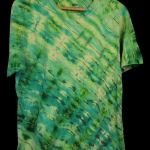 Upcycled Green Reversed Tie-Dye T-Shirt - Adult, Unisex, Size L