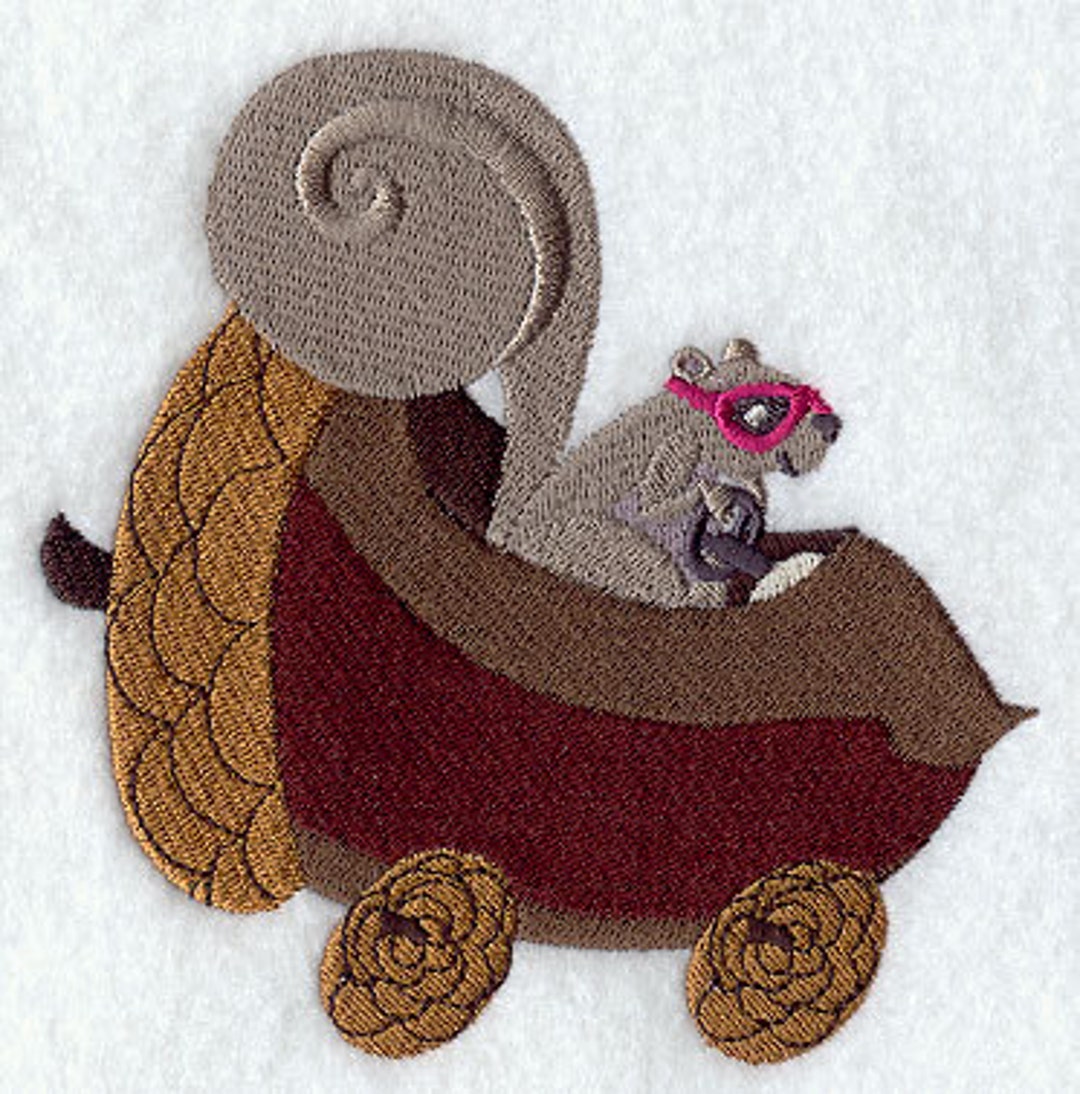 SQUIRREL RACER in ACORN Car Machine Embroidered Quilt Blocks azeb - Etsy