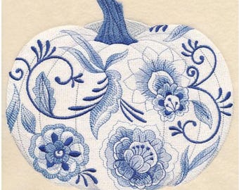 DELFT BLUE PUMPKIN - Machine Embroidered Quilt Block (AzEB)