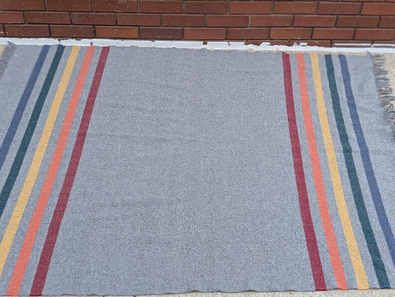 Pendleton randig ullfilt grå flerfärgad frans 51 x 66 bild 4
