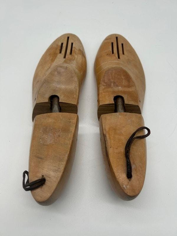 ANCIEN OUTIL ANCIEN pied de cordonnier en bois embauchoir réglable Old