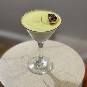 Lemon Drop Matini-sojakaars - op cocktails geïnspireerde handgegoten kaars