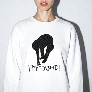 Sudadera de diseño nostálgico – ¡FFFFOUND! Cuello redondo con gráfico inspirado, jersey de cultura creativa, jersey polar unisex