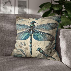 Vintage Dragonfly Pillowcase - Nature Decor, Home Accent, Botanical Gift, Bug Lover&#39;s Living Room, Gift for Nature Enthusiasts