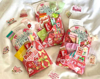 Blind Date with a book | Mystery Book | Surprise Book | Book Gift | Book Lover Gift | Book Club | Bookworm | Gift | Christmas Gift