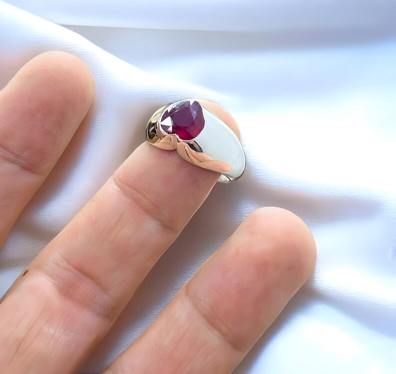 Ruby ring, Womens ruby ring, Silver ring, Ruby Gemstone ring, Engagement ring, Natural ruby ring, Anniversary gift for her, handmade ring