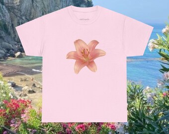 Lilie Blumen-T-Shirt: Unisex-T-Shirt aus schwerer Baumwolle