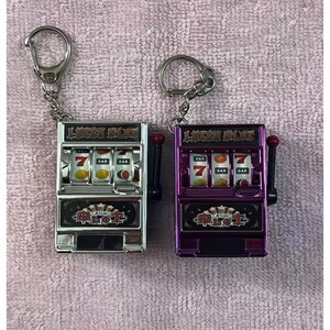 Mini Slot Machine Keychain, Mini Jackpot Toy Key Ring, Gift Idea