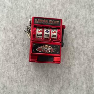 Mini Slot Machine Keychain, Mini Jackpot Toy Key Ring, Gift Idea