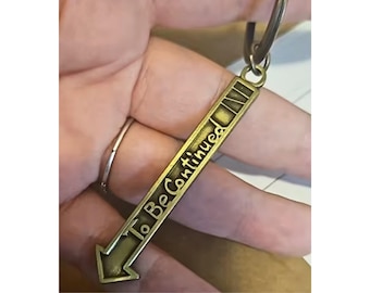 Jojos Bizarre Adventure Keychain,  Adventure Arrow Shape To Be Continued Keychain, Anime Keychain Gift
