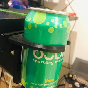compact cup holder