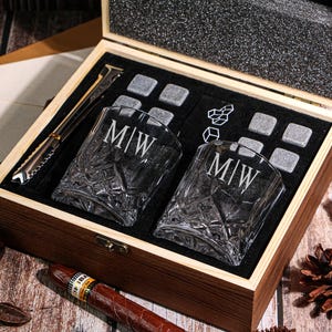 Whiskey Stone Set,Personalized Whiskey Glass Set with Wooden Box,Whiskey Glasses,Gift For Whiskey Lover,Groomsmen Gift,Grooms Gift Proposal
