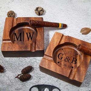 Personalized Cigar Ashtray Gift for Smokers，Unique birthday gifts for Dad husband him,groomsman gift idea,Luxury Groomsmen Gift,Gift for Dad