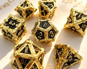 Solid metal dice, suitable for tabletop role-playing games and Dungeons & Dragons gifts.