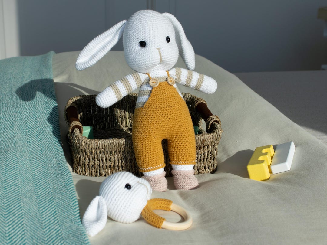 Handmade Crochet Newborn Bunny Gift Set (2pc) – Baby Shower Gift