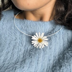 Collar de margaritas