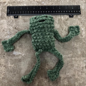 Crochet Leggy Frog Amigurumi