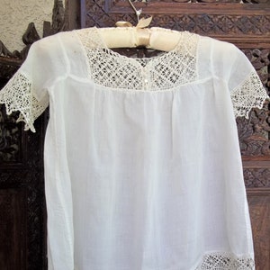 Antique early 1900&#39;s  Blouse White Cotton with Crochet Lace Trim hand sewn Extra Small 25-28&quot; Bust XXS