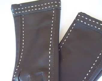 Beautiful Brown Vintage Flannel Lined Faux leather Gloves Vegan 60's era Beige Top stitching sz S Womens 6.5
