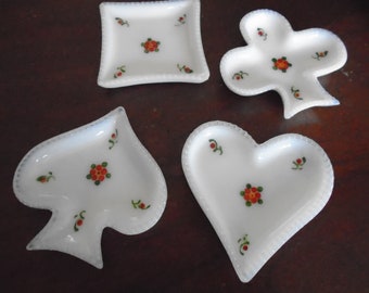 Vintage Milk Glass set of Card Icons Herts Spade Diamond Club Hand Painted  Era lot of 4 Bunco Poker Display Nut Dishes