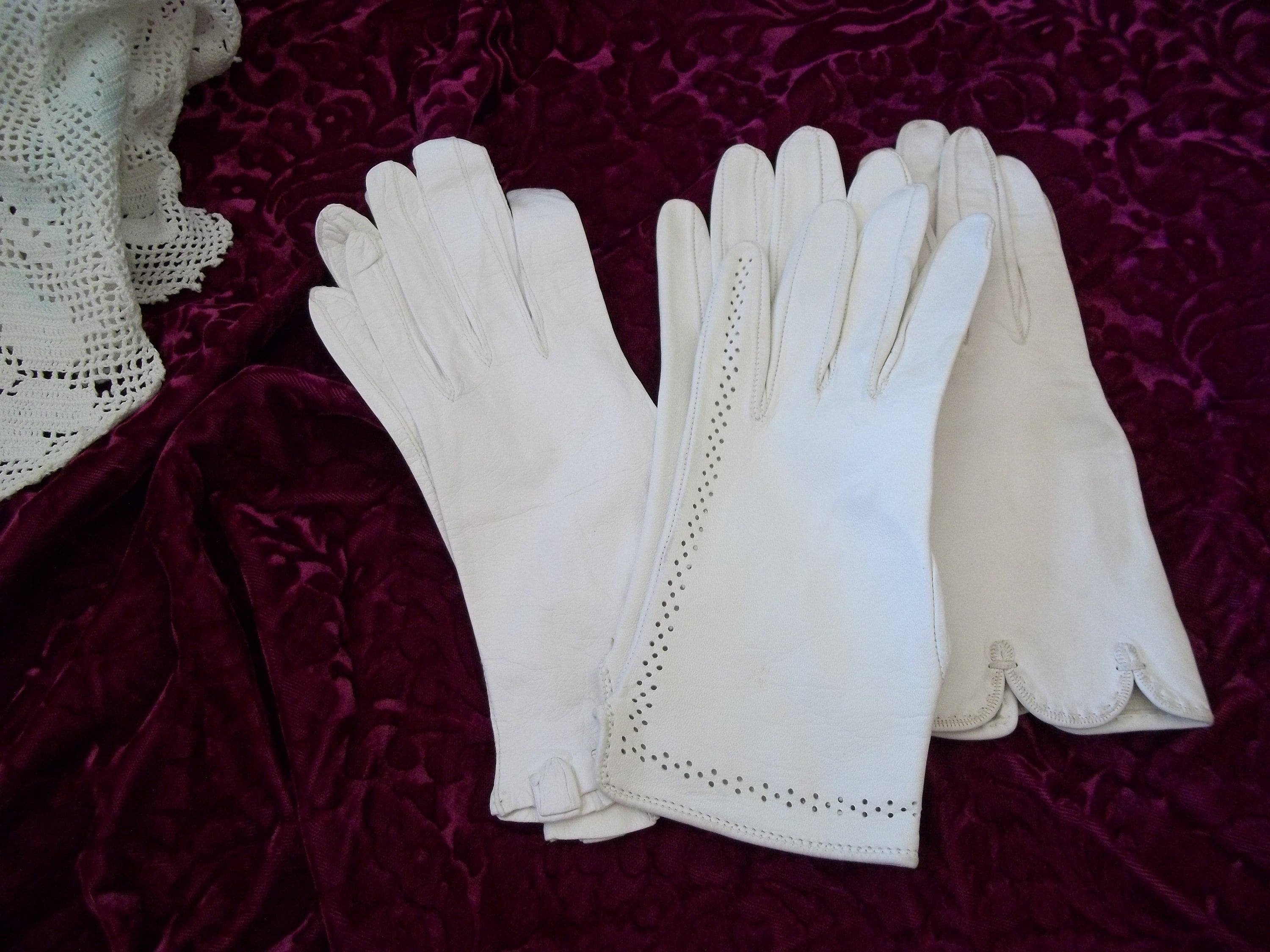 Vintage shop white gloves