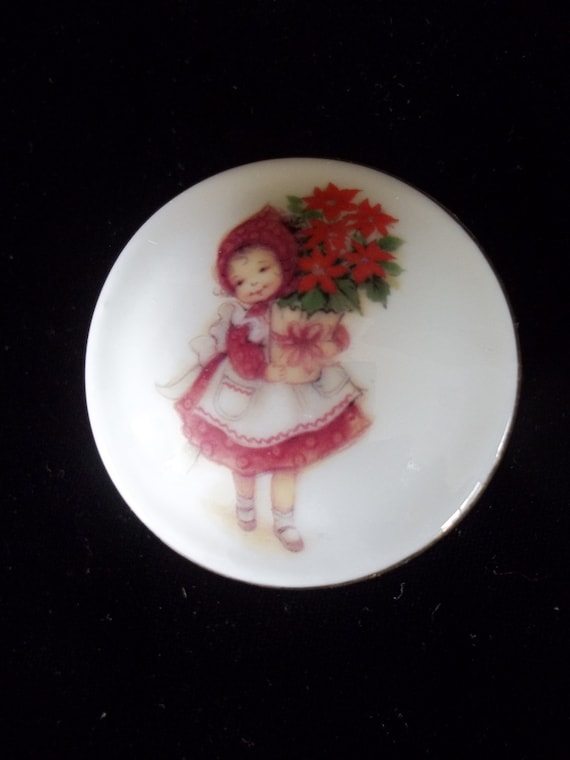 Cute Vintage  Gretchen Christmas Keepsake Porcelai
