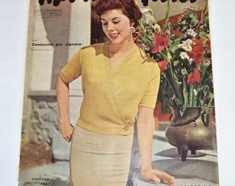 1958 Original Italian Fashion  Embroidery Linens Women's Magazine Mahi Di Fata