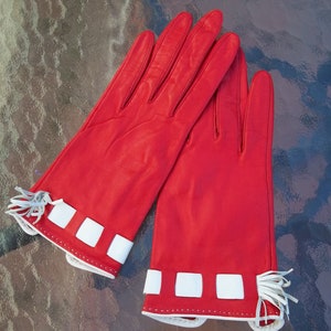 Vintage Womens  Red Leather Gloves  below Wrist Cowgirl with White Fringe Grandoe  sz 7 As-Is