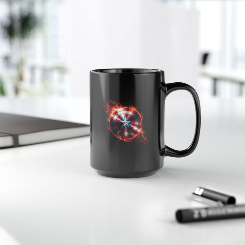 Kaffeetasse mit Kaffeetasse: Rot, Weiß, Blau, Sterne Design Bild 9