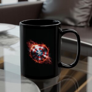 Kaffeetasse mit Kaffeetasse: Rot, Weiß, Blau, Sterne Design Bild 3