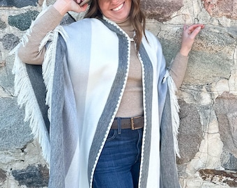 Handwoven Baby Alpaca Poncho – Grey Ivory Winter Wrap | Elegant Artisan Ruana, Cozy Shawl & Soft Cape Layer | Boho Western Gift for Her