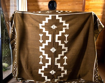 Handwoven Alpaca Blanket Queen Size – Reversible Brown and Cream Southwestern Tribal Throw | Rustic Cabin Lodge Decor | Boho Blanket Gift