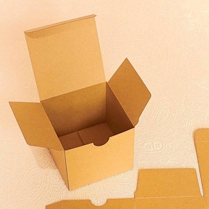 Plantilla digital SVG de caja de cubo de regalo, caja cuadrada de regalo de Cricut, caja de regalo de papel para baby shower, caja de cartón con diseño de cameo, caja de regalo de boda (AI, DXF, CDR)