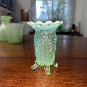 Vintage Imperial Katy Green Uranium Opalescent Lace Edge Vase.