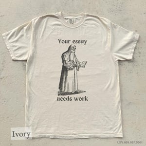 Camiseta con grabado en xilografía de profesor decepcionado/erudito medieval, regalo para docentes. Tu ensayo necesita trabajo.