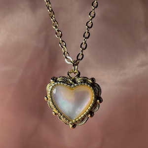 Collar de corazón de perla delicada - Colgante romántico bañado en oro