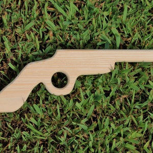 Natural wood toy